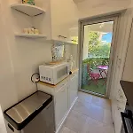 Apartment Sleeps 2