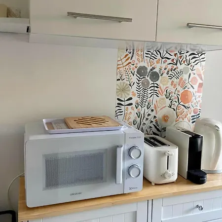 Sleeps 2 Juan-les-Pins