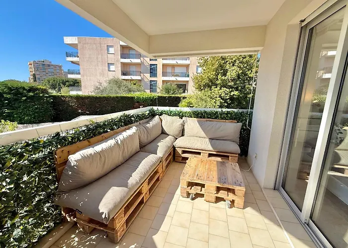 Lägenhet Sleeps 2 Juan-les-Pins